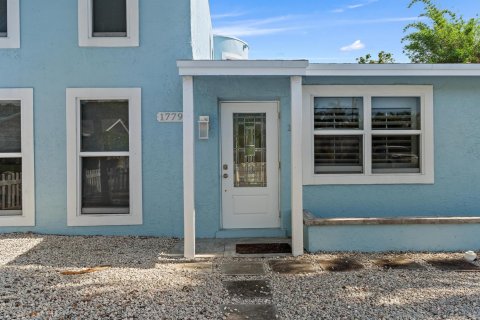 Villa ou maison à louer à North Palm Beach, Floride: 2 chambres, 89.19 m2 № 2084303 - photo 13