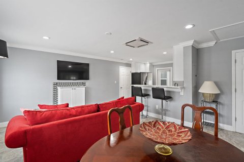 Villa ou maison à louer à North Palm Beach, Floride: 2 chambres, 89.19 m2 № 2084303 - photo 16