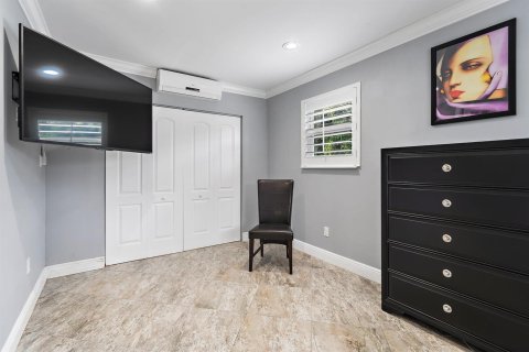 Villa ou maison à louer à North Palm Beach, Floride: 2 chambres, 89.19 m2 № 2084303 - photo 29