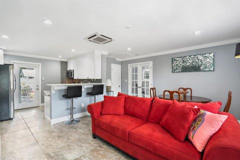 Villa ou maison à louer à North Palm Beach, Floride: 2 chambres, 89.19 m2 № 2084303 - photo 14