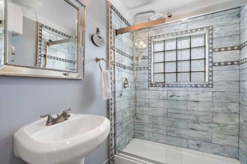 Villa ou maison à louer à North Palm Beach, Floride: 2 chambres, 89.19 m2 № 2084303 - photo 24