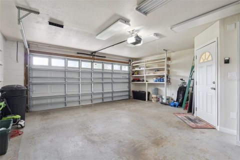Villa ou maison à vendre à Apopka, Floride: 3 chambres, 284.84 m2 № 2396648 - photo 26