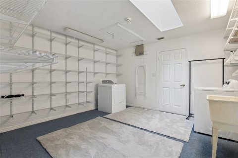 Villa ou maison à vendre à Apopka, Floride: 3 chambres, 284.84 m2 № 2396648 - photo 25