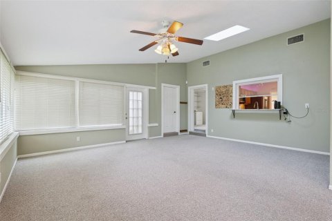 Villa ou maison à vendre à Apopka, Floride: 3 chambres, 284.84 m2 № 2396648 - photo 24