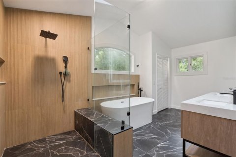 Villa ou maison à vendre à Apopka, Floride: 3 chambres, 284.84 m2 № 2396648 - photo 16