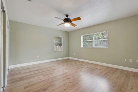 Villa ou maison à vendre à Apopka, Floride: 3 chambres, 284.84 m2 № 2396648 - photo 19