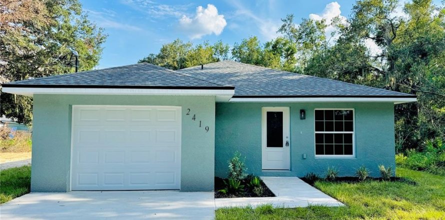 House in Lakeland, Florida 3 bedrooms, 122.82 sq.m. № 1906515