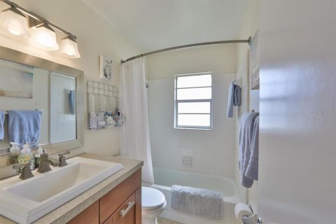 Casa en venta en Sun City Center, Florida, 3 dormitorios, 148.36 m2 № 1879136 - foto 26