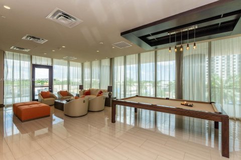 Condominio en venta en Doral, Florida, 1 dormitorio, 64.85 m2 № 1949614 - foto 11