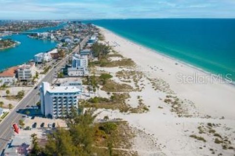Hotel in Treasure Island, Florida 309.64 sq.m. № 2120089 - photo 15