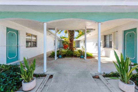 Condo in Pompano Beach, Florida, 1 bedroom  № 1936792 - photo 4