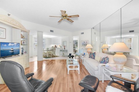 Copropriété à vendre à Hutchinson Island South, Floride: 2 chambres, 106.65 m2 № 2173883 - photo 11
