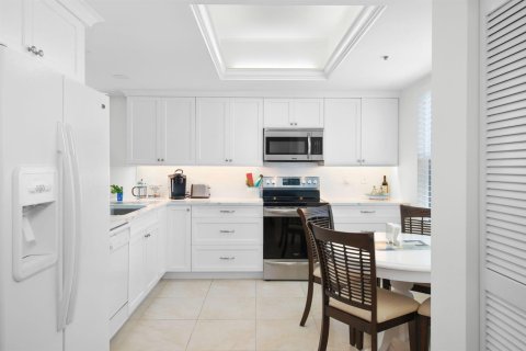 Copropriété à vendre à Hutchinson Island South, Floride: 2 chambres, 106.65 m2 № 2173883 - photo 16