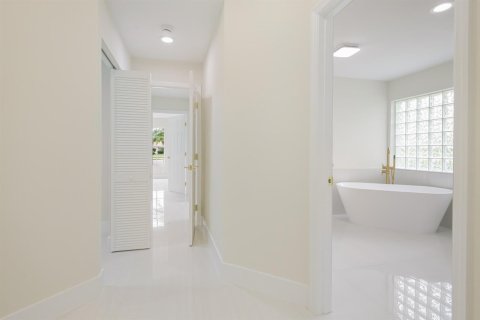 House in Boynton Beach, Florida 3 bedrooms, 227.24 sq.m. № 2275302 - photo 28