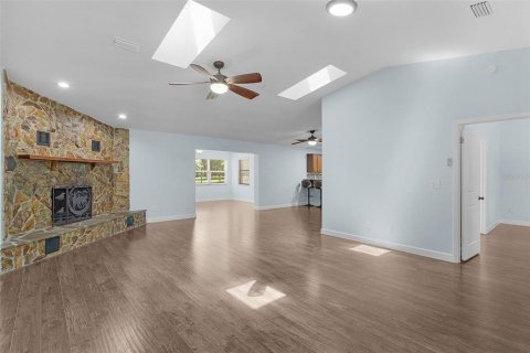 House in Ocala, Florida 4 bedrooms, 205.96 sq.m. № 2231566 - photo 8