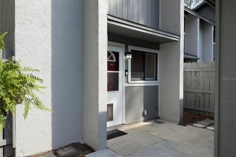 Condominio en venta en Gainesville, Florida, 2 dormitorios, 87.14 m2 № 2095522 - foto 5