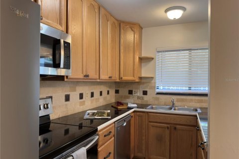 Condominio en venta en Gainesville, Florida, 2 dormitorios, 87.14 m2 № 2095522 - foto 16