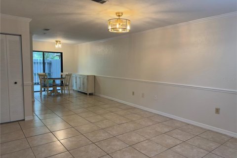 Condominio en venta en Gainesville, Florida, 2 dormitorios, 87.14 m2 № 2095522 - foto 9