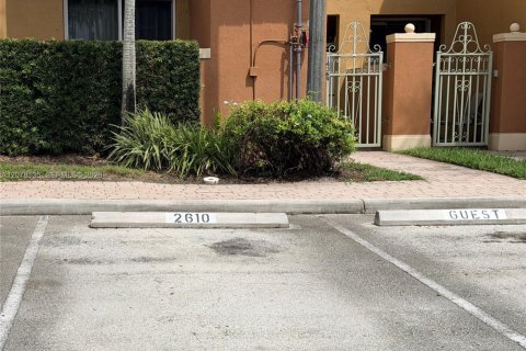 Touwnhouse à louer à Pembroke Pines, Floride: 3 chambres, 129.69 m2 № 2326832 - photo 20