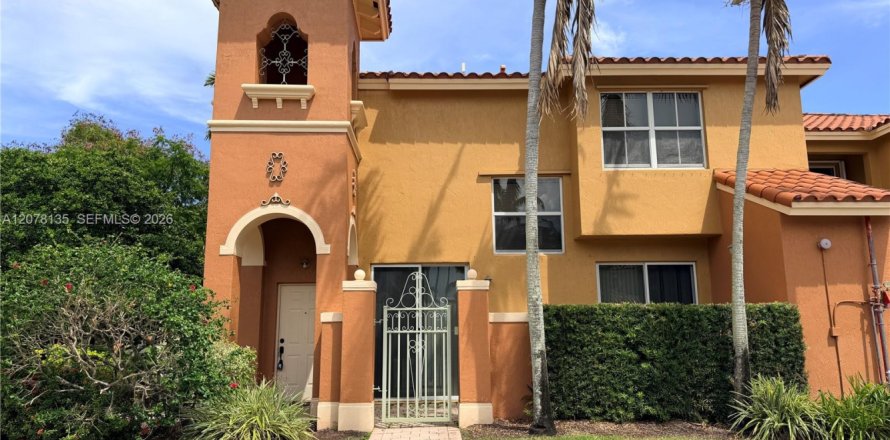 Touwnhouse à Pembroke Pines, Floride 3 chambres, 129.69 m2 № 2326832