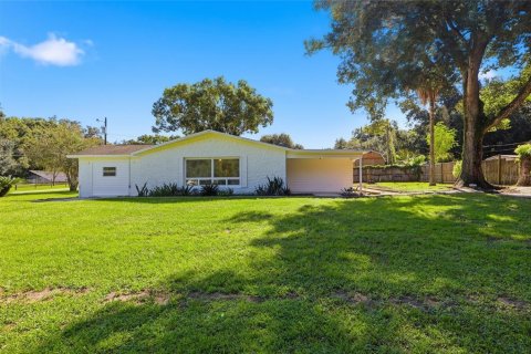 Casa en Zephyrhills, Florida 3 dormitorios, 121.89 m2 № 2342678