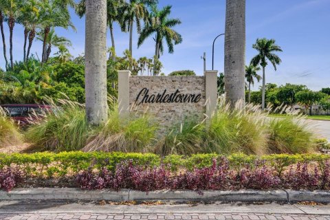 Купить виллу или дом в Майами, Флорида 3 спальни, 190.26м2, № 1946143 - фото 1