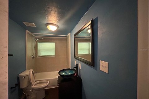 Casa en alquiler en Gainesville, Florida, 3 dormitorios, 86.12 m2 № 1910502 - foto 8
