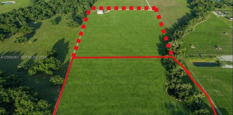 Immobilier commercial à LaBelle, Floride № 2068420