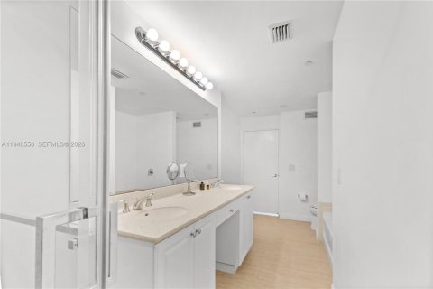 Copropriété à vendre à Aventura, Floride: 2 chambres, 127.28 m2 № 2006136 - photo 29