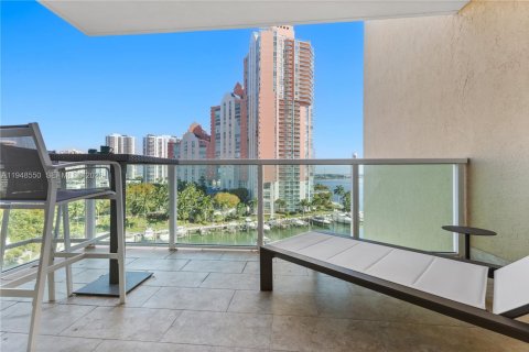 Copropriété à vendre à Aventura, Floride: 2 chambres, 127.28 m2 № 2006136 - photo 15