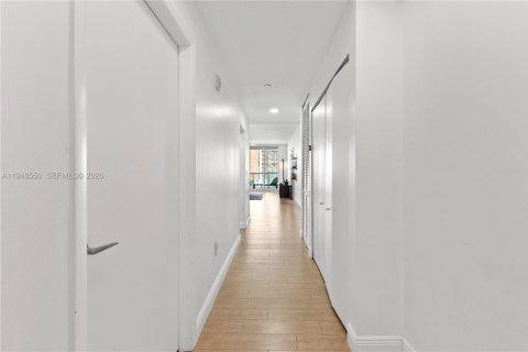 Copropriété à vendre à Aventura, Floride: 2 chambres, 127.28 m2 № 2006136 - photo 8