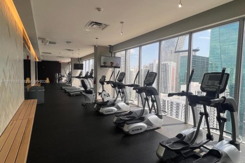 Condo in Miami, Florida, 1 bedroom  № 2042155 - photo 14