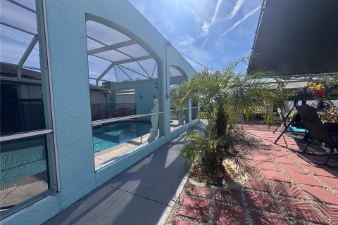 Villa ou maison à vendre à Port Charlotte, Floride: 3 chambres, 158.86 m2 № 1544125 - photo 21