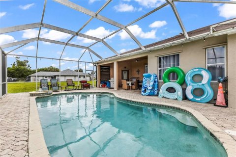House in North Port, Florida 3 bedrooms, 199.18 sq.m. № 2284424 - photo 6