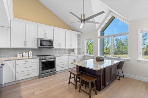 Townhouse in Bradenton, Florida 2 bedrooms, 202.81 sq.m. № 1609073 - photo 11