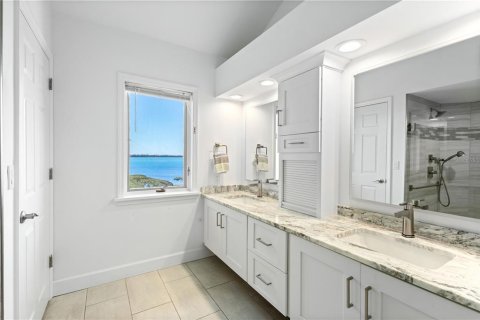 Townhouse in Bradenton, Florida 2 bedrooms, 202.81 sq.m. № 1609073 - photo 22