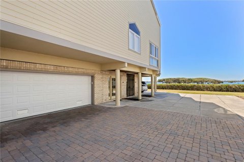 Townhouse in Bradenton, Florida 2 bedrooms, 202.81 sq.m. № 1609073 - photo 5