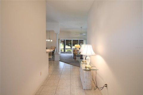 House in The Villages, Florida 3 bedrooms, 179.02 sq.m. № 1681701 - photo 3