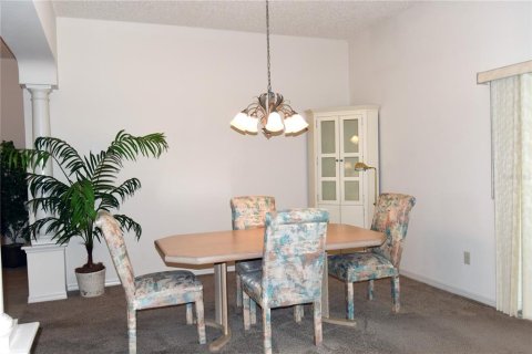 House in The Villages, Florida 3 bedrooms, 179.02 sq.m. № 1681701 - photo 7