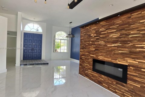 House in Weston, Florida 5 bedrooms, 239.13 sq.m. № 1971694 - photo 6