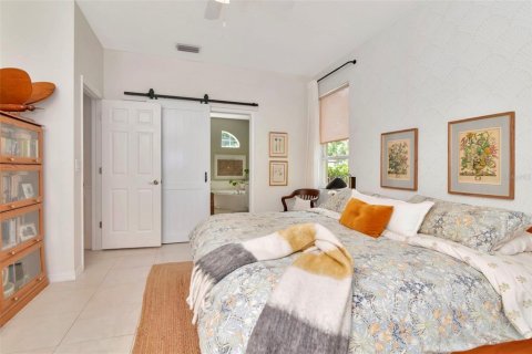 House in Valrico, Florida 3 bedrooms, 179.39 sq.m. № 1760629 - photo 14