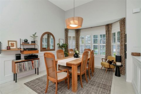 House in Valrico, Florida 3 bedrooms, 179.39 sq.m. № 1760629 - photo 6