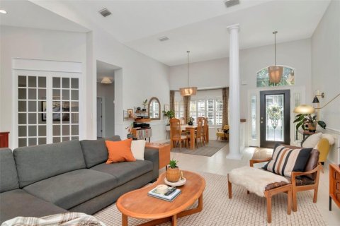 House in Valrico, Florida 3 bedrooms, 179.39 sq.m. № 1760629 - photo 10