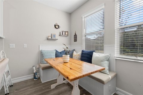 Adosado en venta en Wesley Chapel, Florida, 3 dormitorios, 190.17 m2 № 1589746 - foto 14