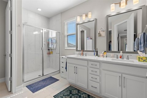 Adosado en venta en Wesley Chapel, Florida, 3 dormitorios, 190.17 m2 № 1589746 - foto 23