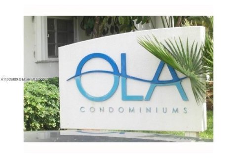 Condominio en venta en Miami, Florida, 1 dormitorio, 68.75 m2 № 1865334 - foto 1