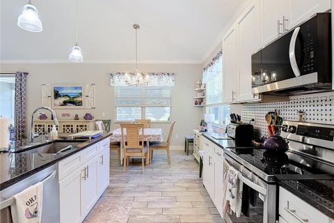 Купить виллу или дом в Себринг, Флорида 8 комнат, 184.97м2, № 2323153 - фото 17