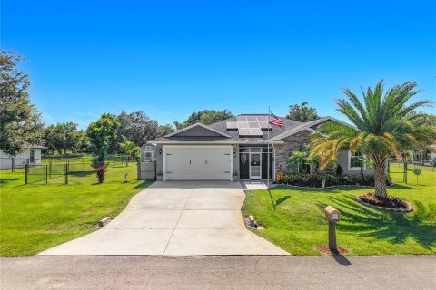 House in Sebring, Florida 3 bedrooms, 184.97 sq.m. № 2323153
