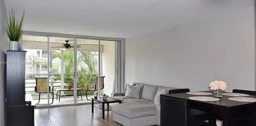 Condo à Davie, Floride, 2 chambres  № 1972350
