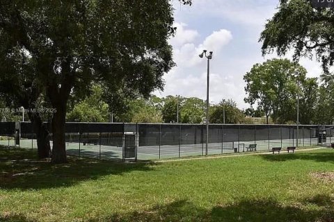 Copropriété à louer à Davie, Floride: 2 chambres, 102.19 m2 № 1972350 - photo 16